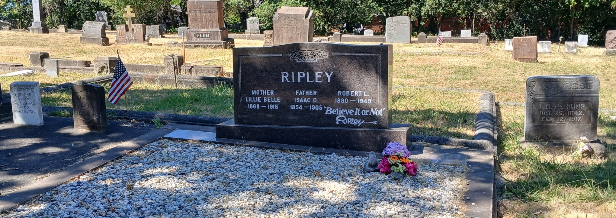 Robert L Ripley Grave Site